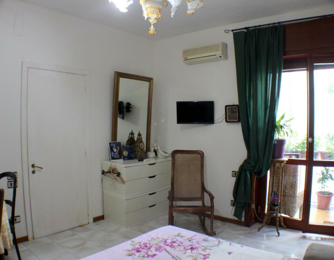 B&B Lili Salerno Zewnętrze zdjęcie